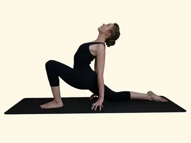 Ashwa Sanchalanasana (Equestrian Pose - other side)