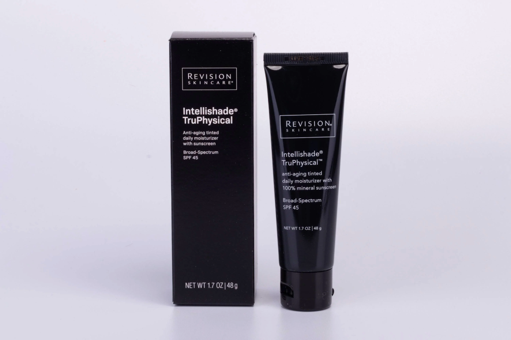 Revision Skincare Intellishade TruPhysical Tinted Mineral Sunscreen